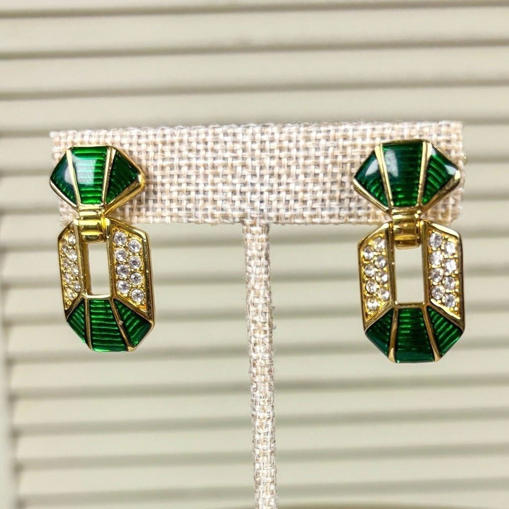 Luxe 1980s Swarovski S.A.L. Green Enamel Crystal Gold Door Knocker Earrings VTG - Picture 2 of 5